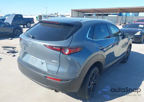 2022 Mazda Cx-30 Carbon Edition z USA, uszkodzony, nr VIN 3MVDMBCL3NM432639